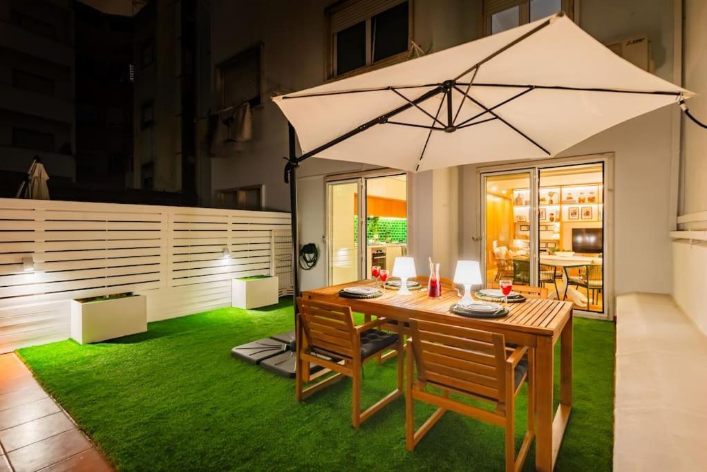 @sholubi - Charming, Quiet & Cozy! Apartment *